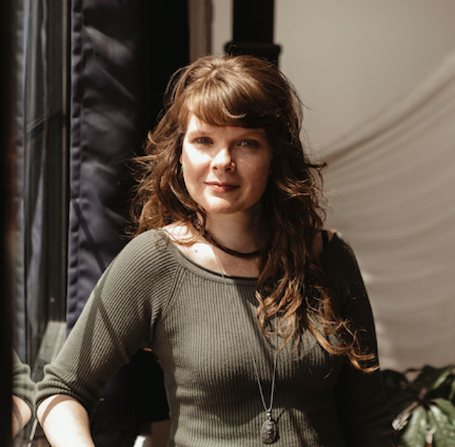 Ingrid Raber INGRID E FABER – storyteller for children and all who are young at heart